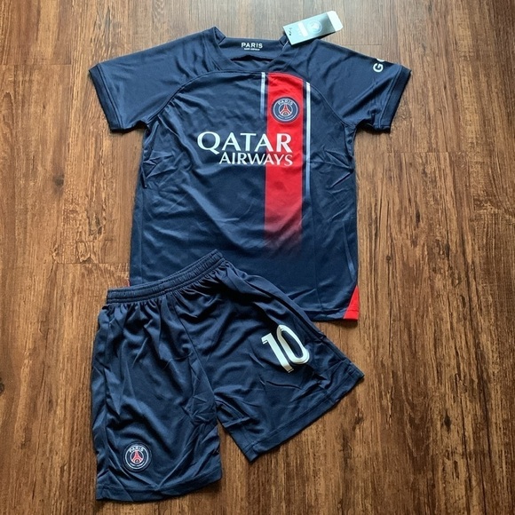 soccer Other - Paris Saint-Germain Neymar Jr Soccer 10 Jersey & Shorts Set Med NWT